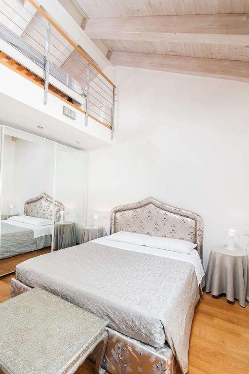 Ca Degli Archi Apartment Venice Luaran gambar