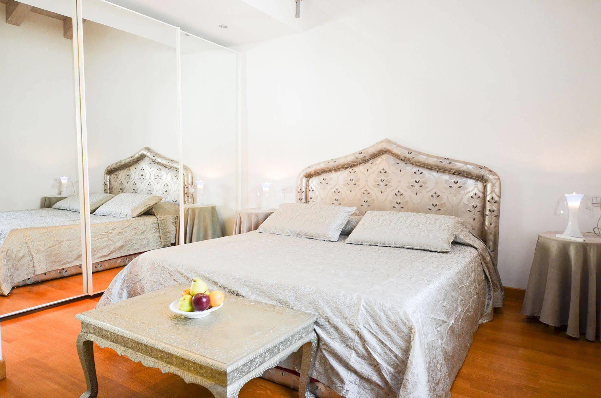 Ca Degli Archi Apartment Venice Luaran gambar